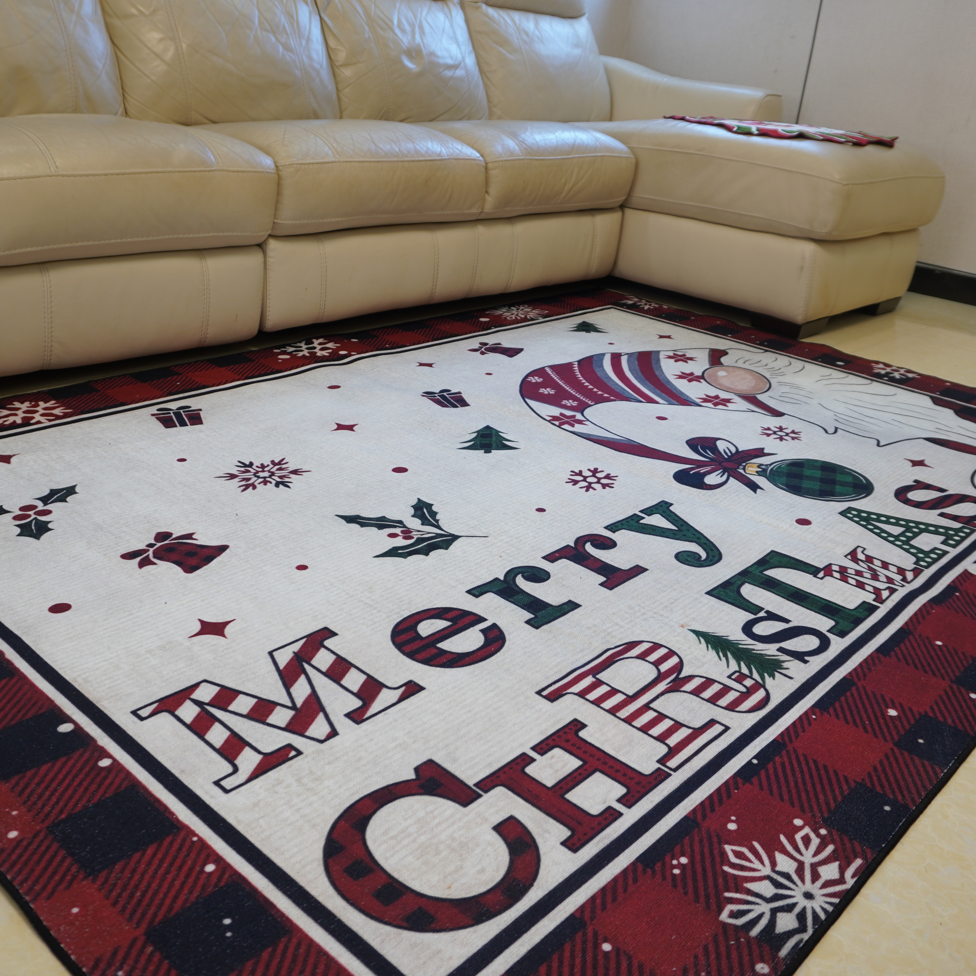 Where to Find the Best Deals on Red Area Rugs