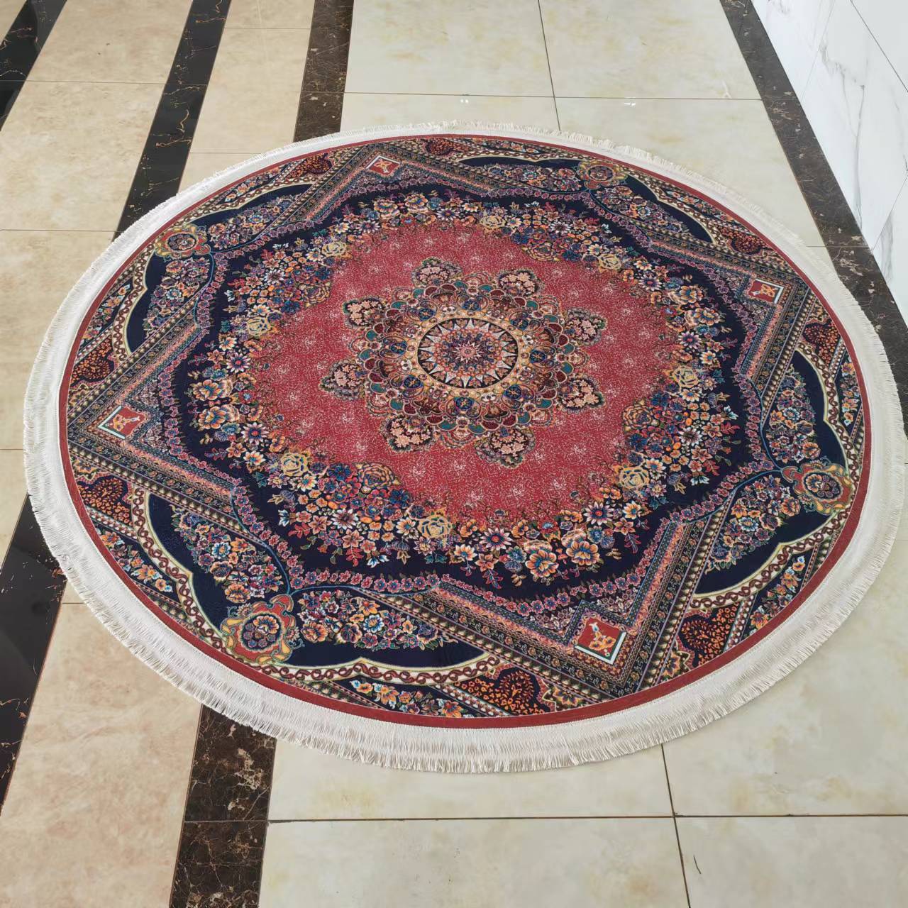 What to Look for When Sourcing Vintage Oriental Rugs for Resale