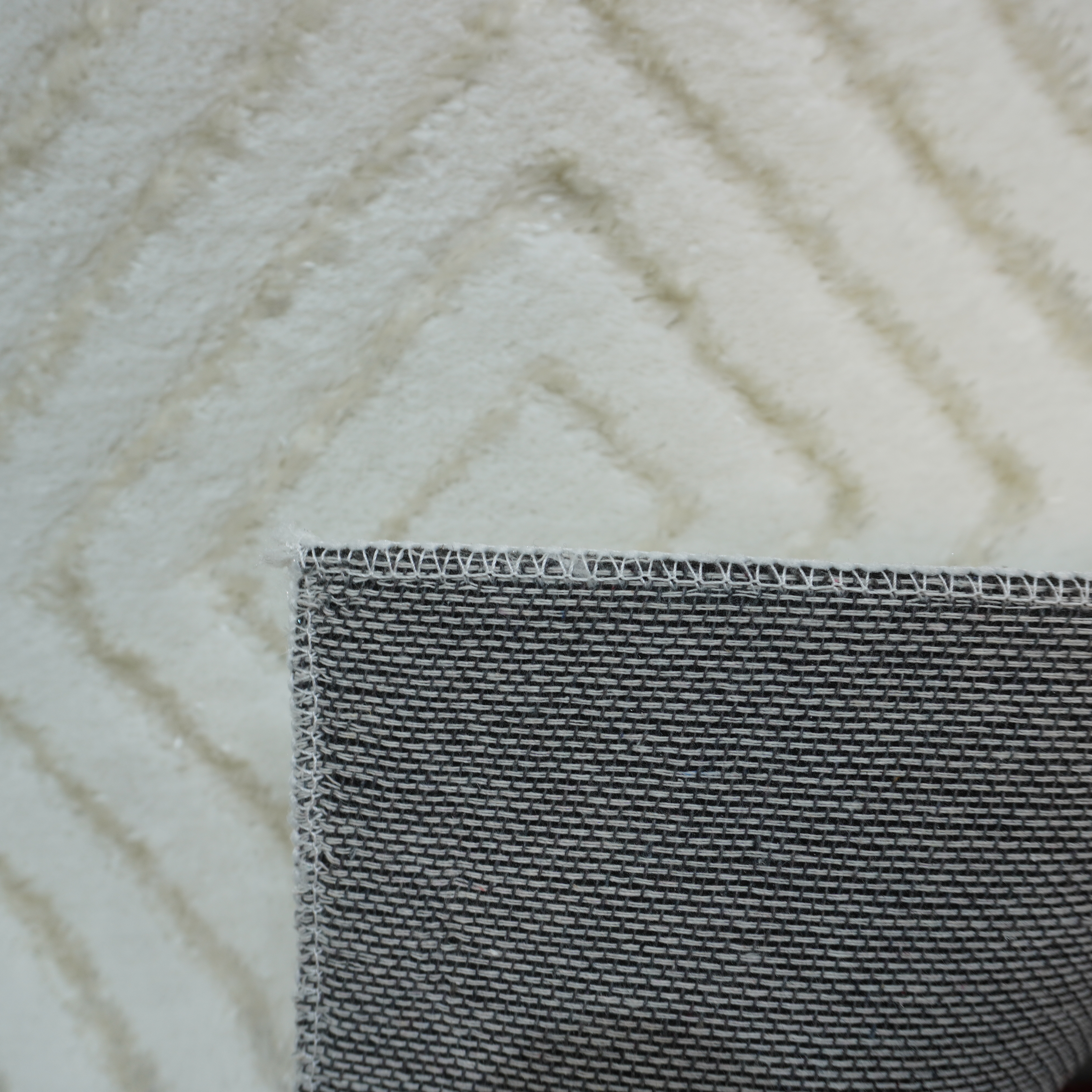 Where to Source Unique Chinese Rugs for Your Retail Store