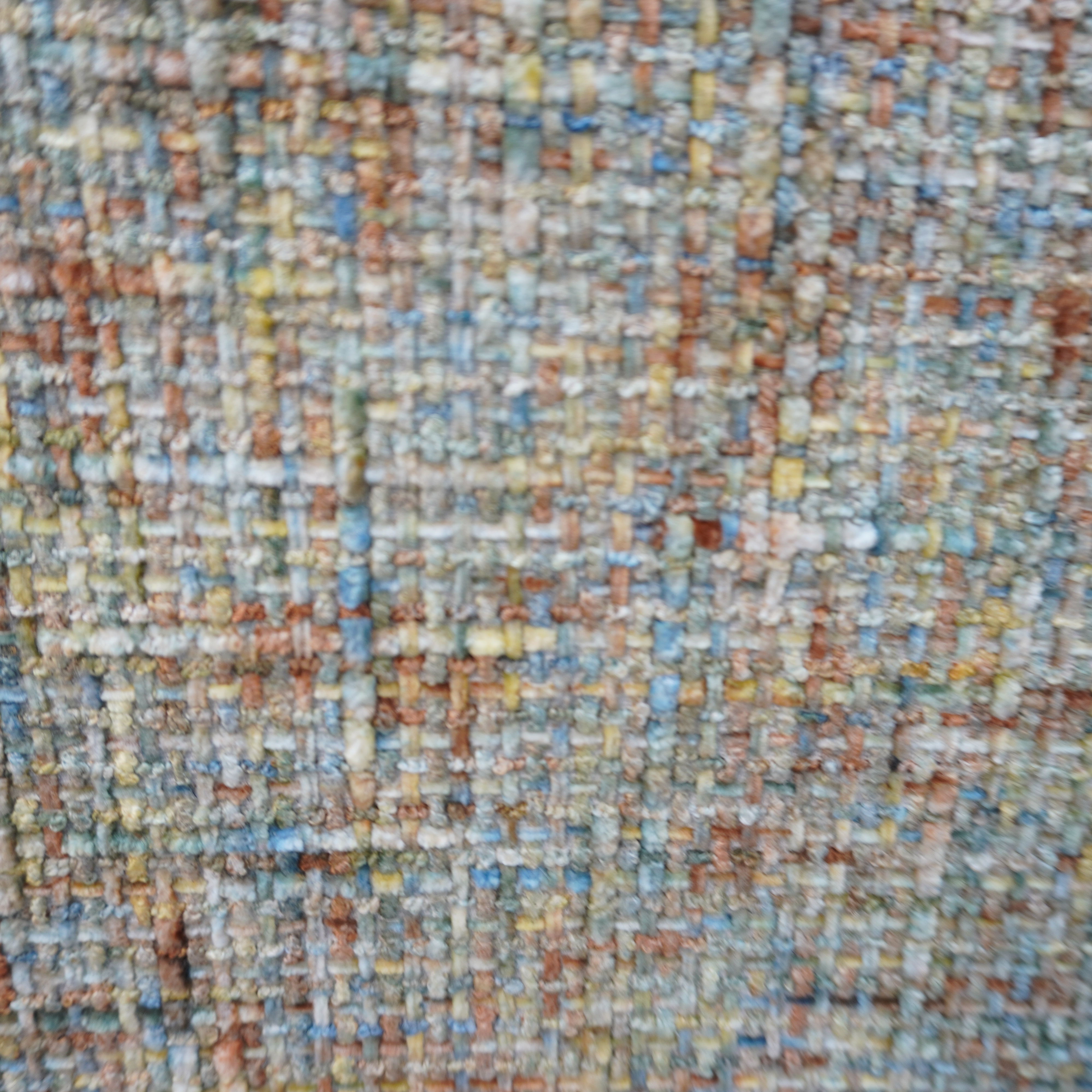 Quali materiali sono i migliori per tappeti economici ma resistenti?