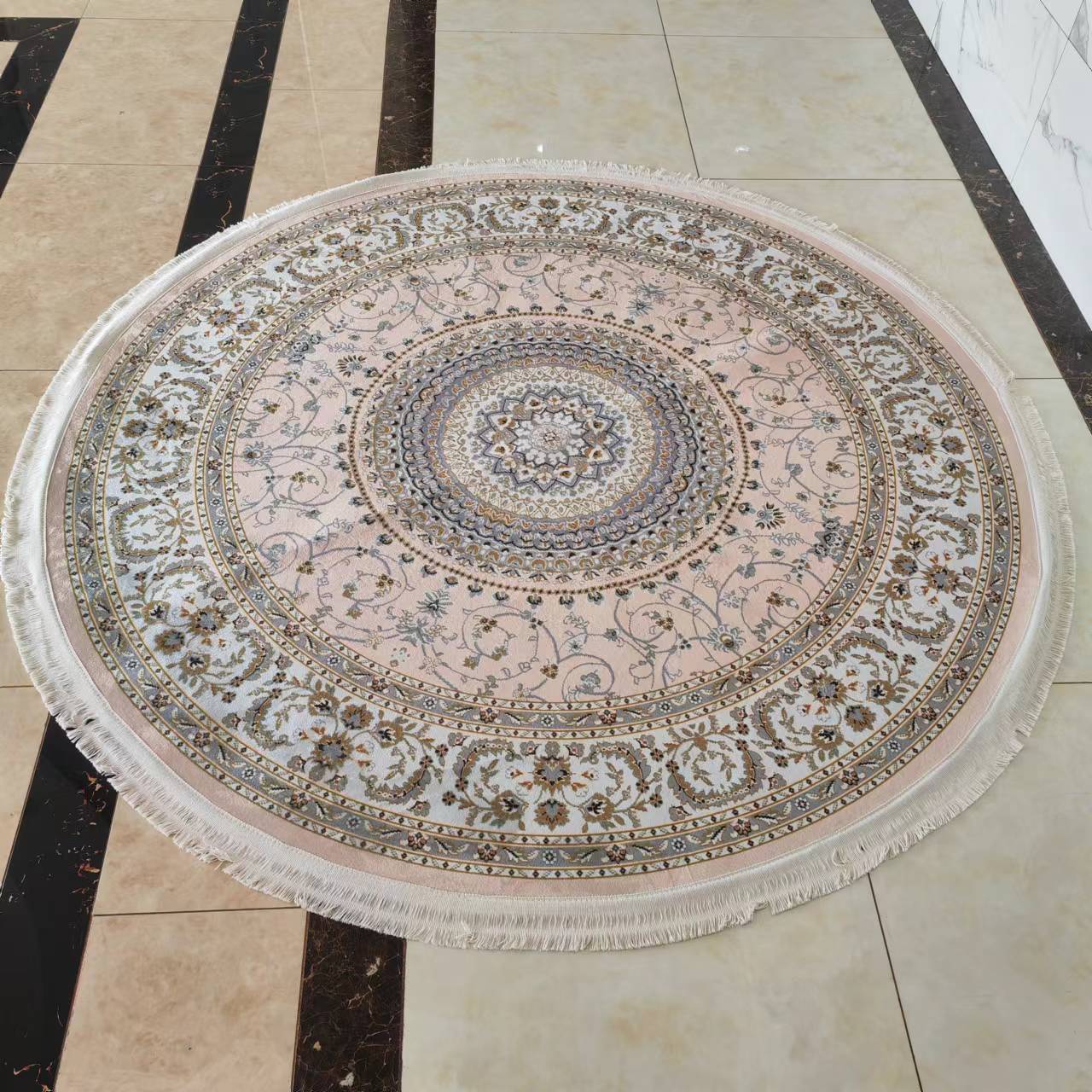 What Makes Polyester Rugs a Trending Choice for Interior Design?