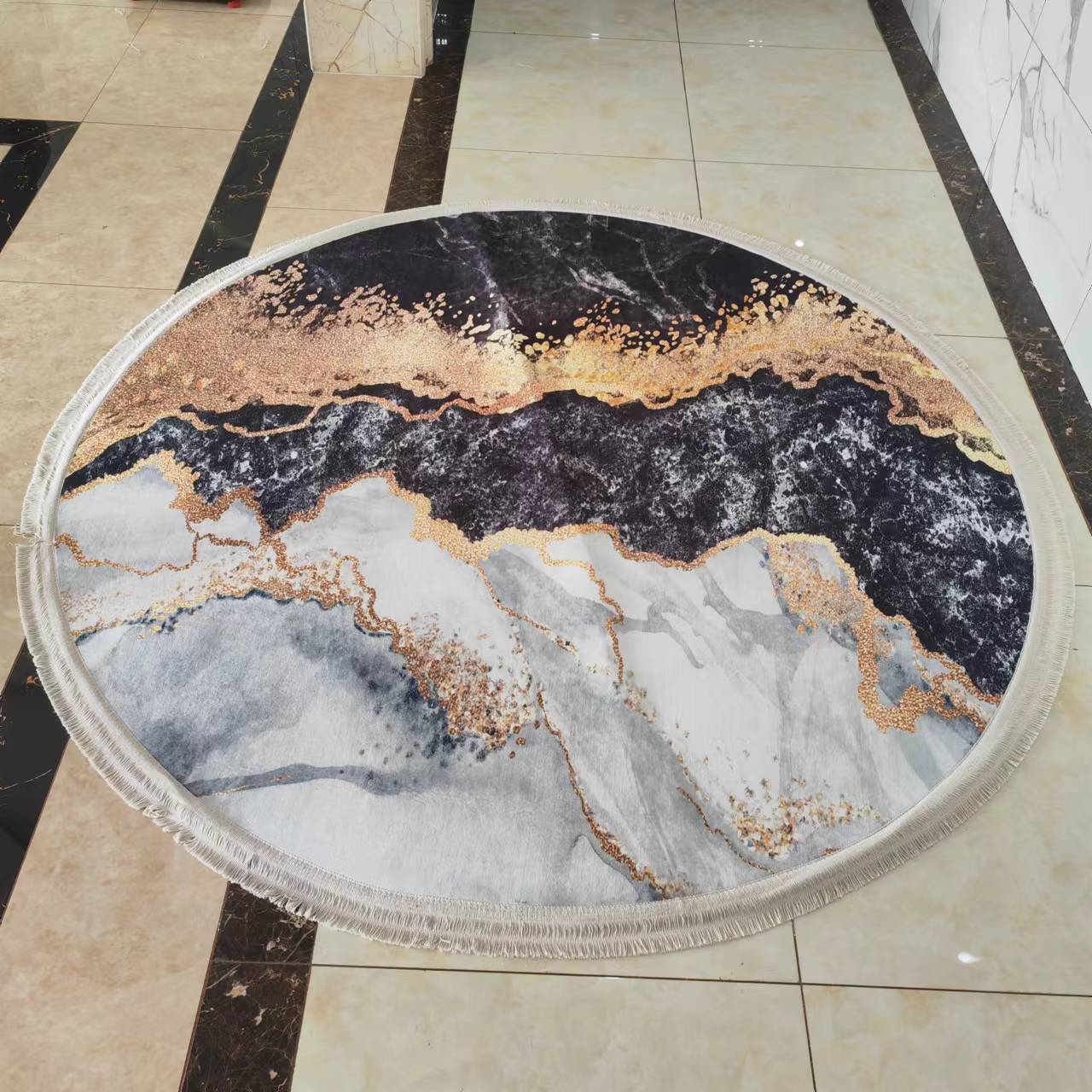 Comment les tapis ronds lavables peuvent-ils rehausser votre décoration intérieure ?