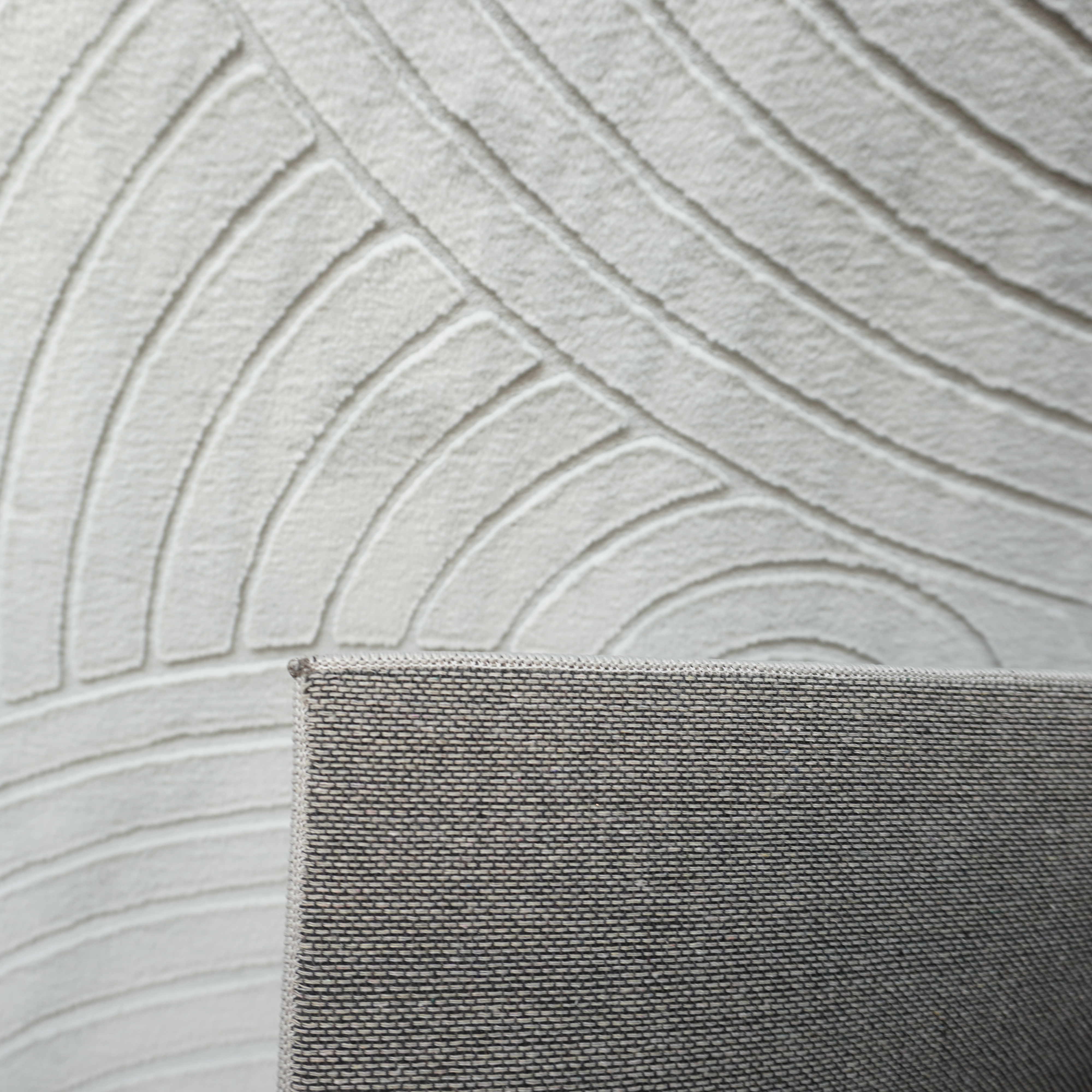 What Are the Common Usage Issues with Grey Shag Carpet?