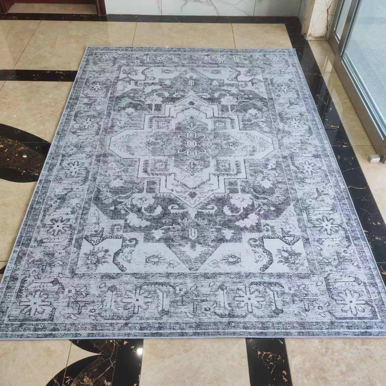 Comment choisir la meilleure moquette commerciale de qualité pour les zones à fort trafic ?