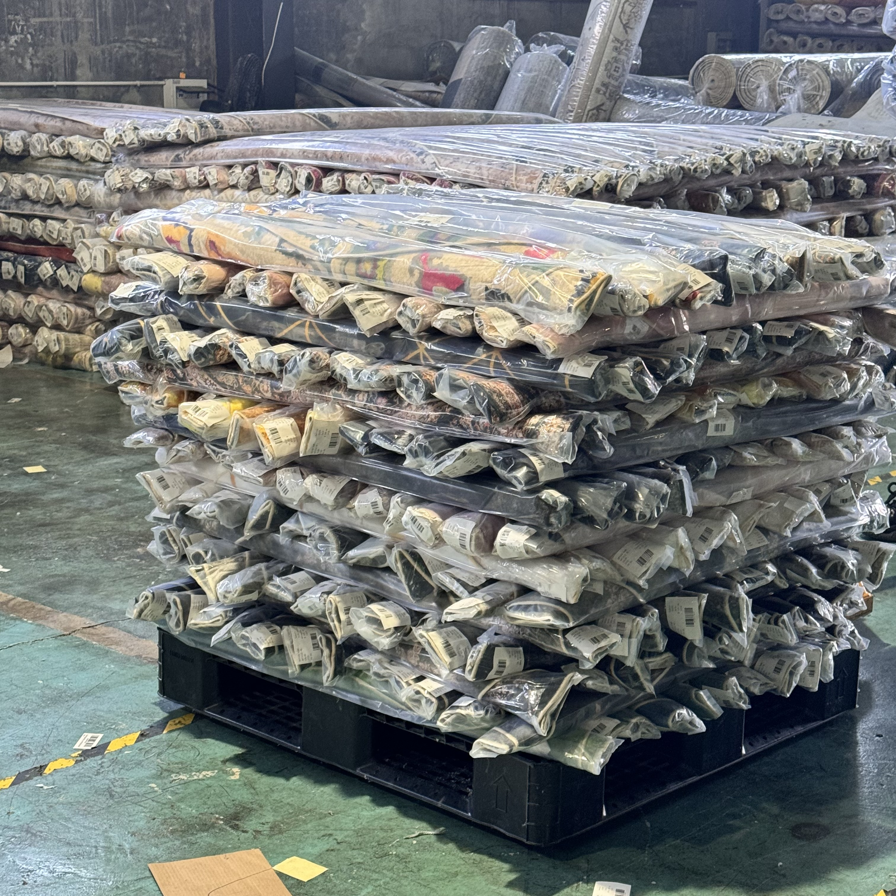 Where to Find the Best Wholesale Deals on Large Washable Rugs