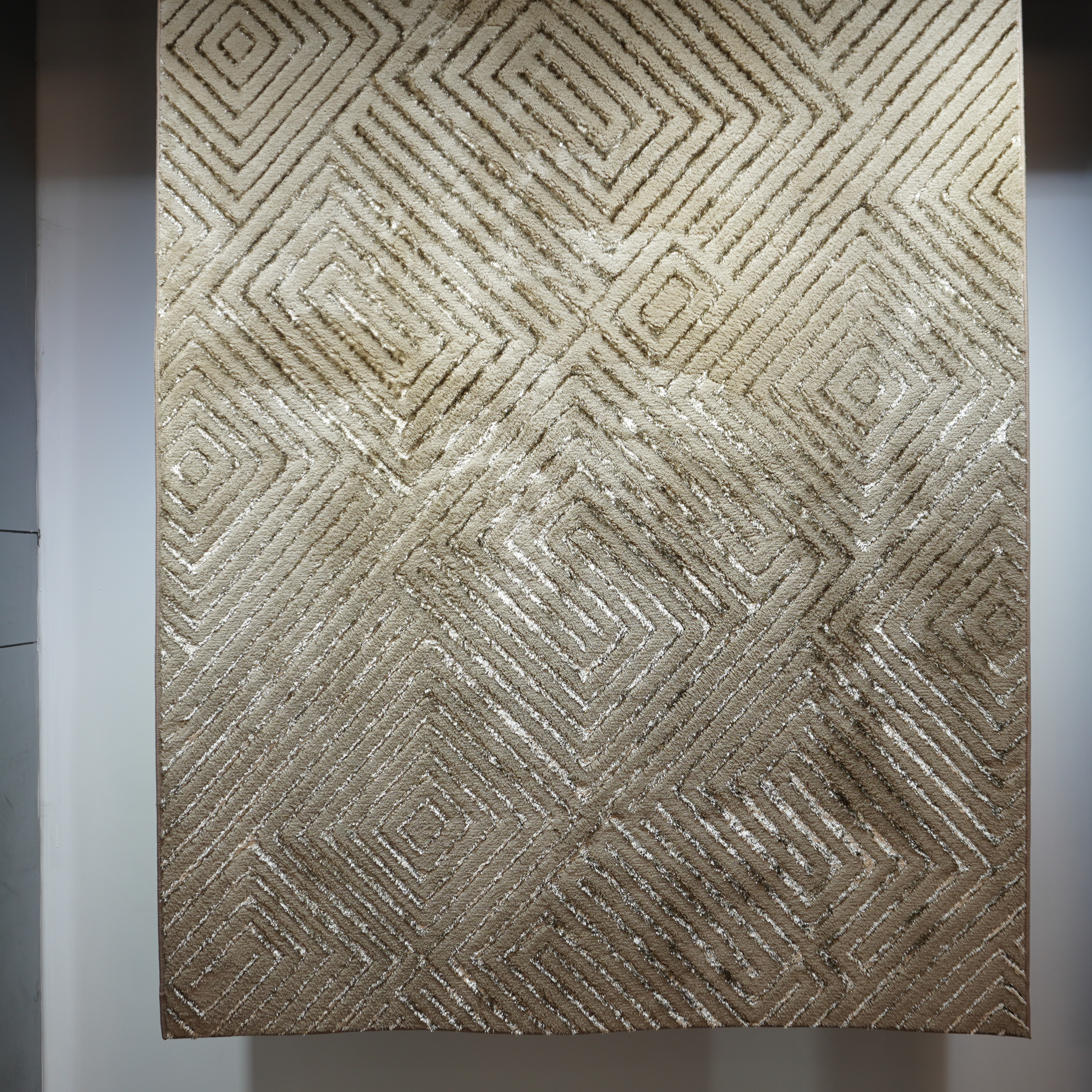 How High Quality Rugs Can Enhance Your Retail Space