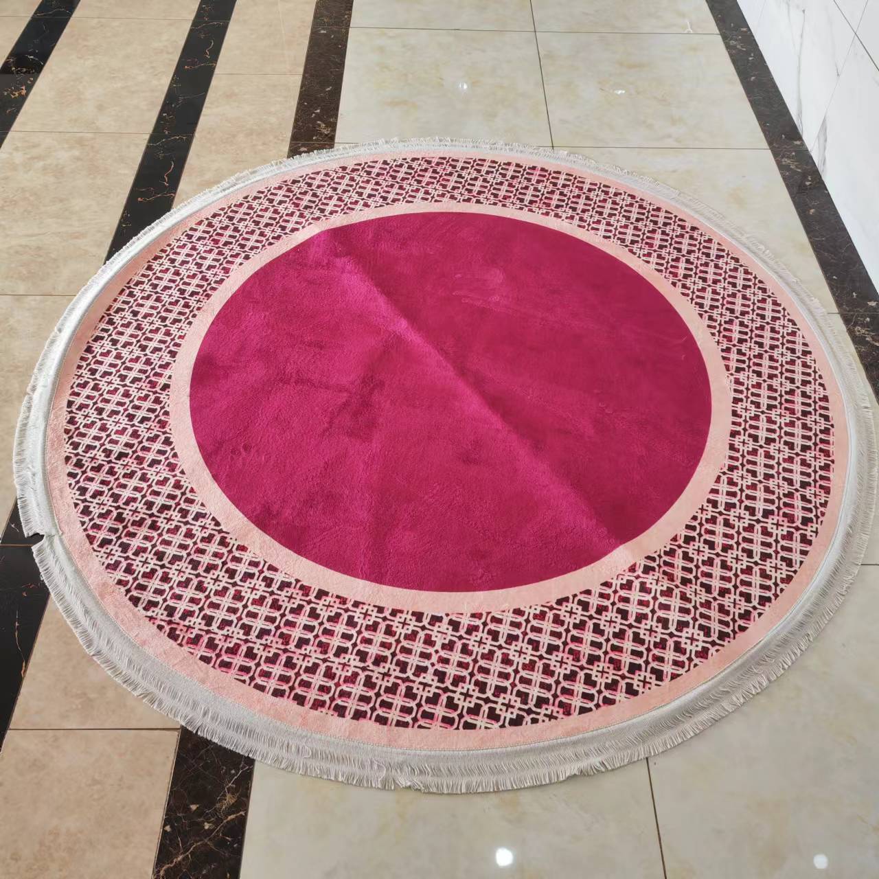 What Are the Key Features of High-Quality Vintage Oriental Rugs?