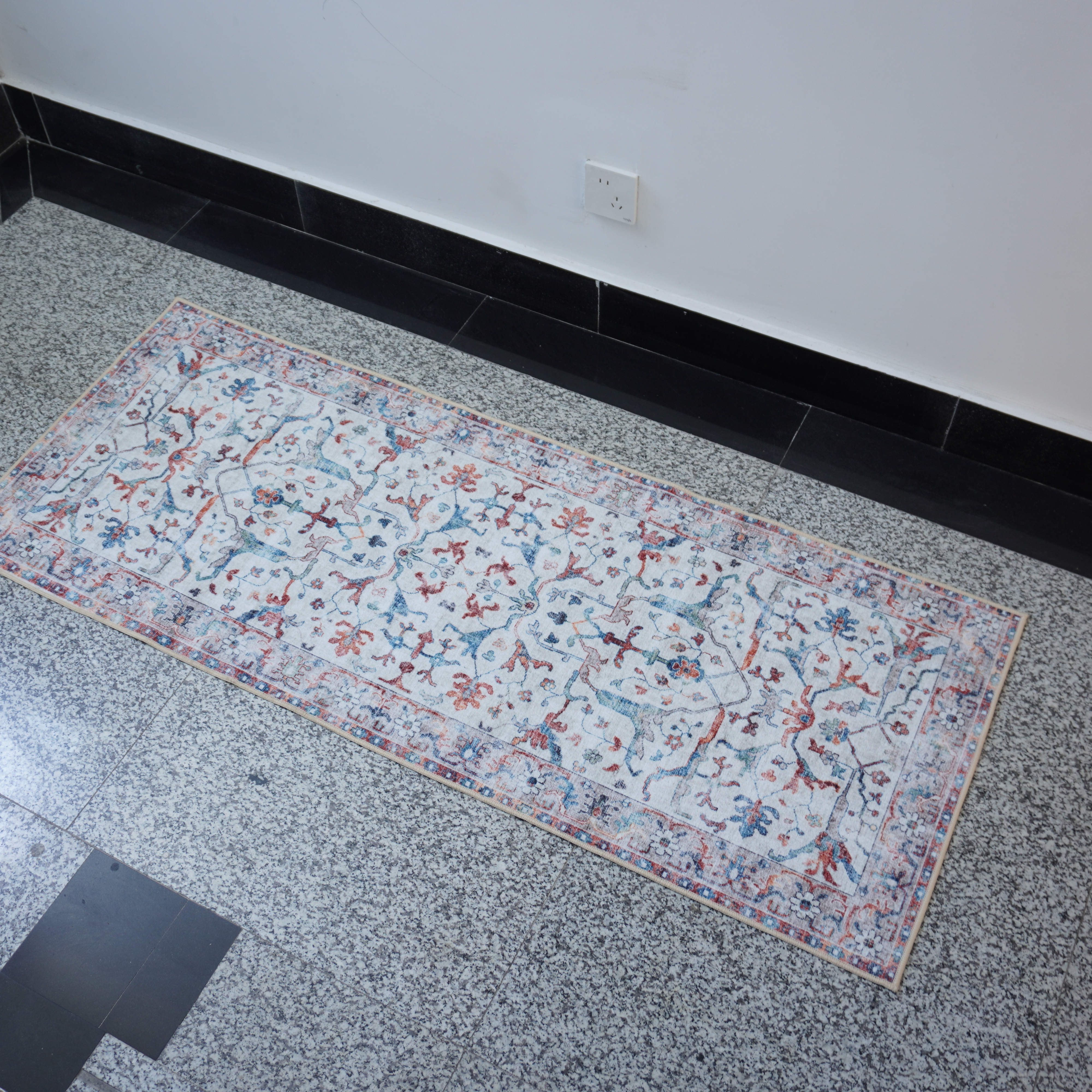 Where to Source High-Quality Xmas Runner Rugs at Competitive Prices?