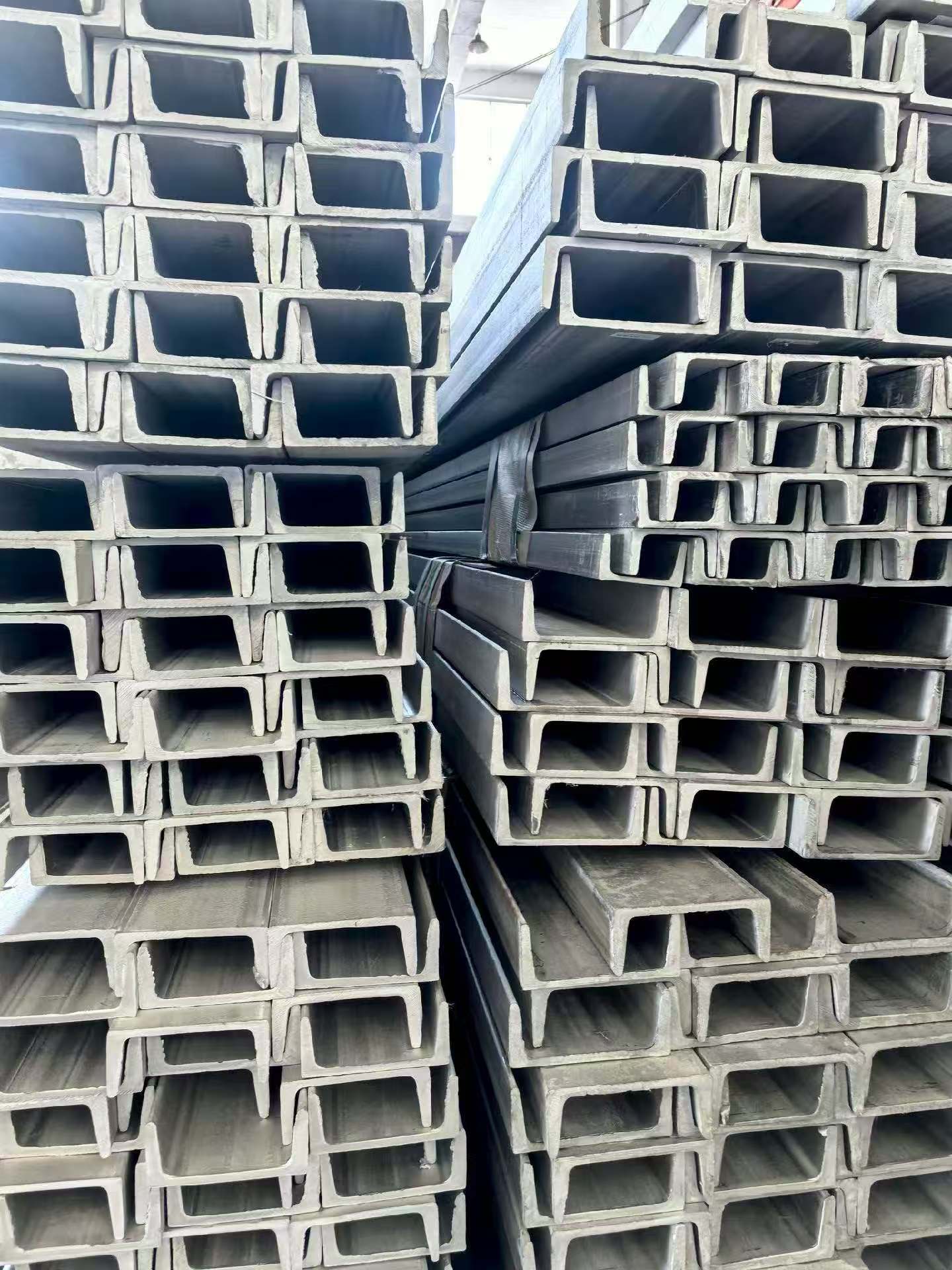 wall_pic1