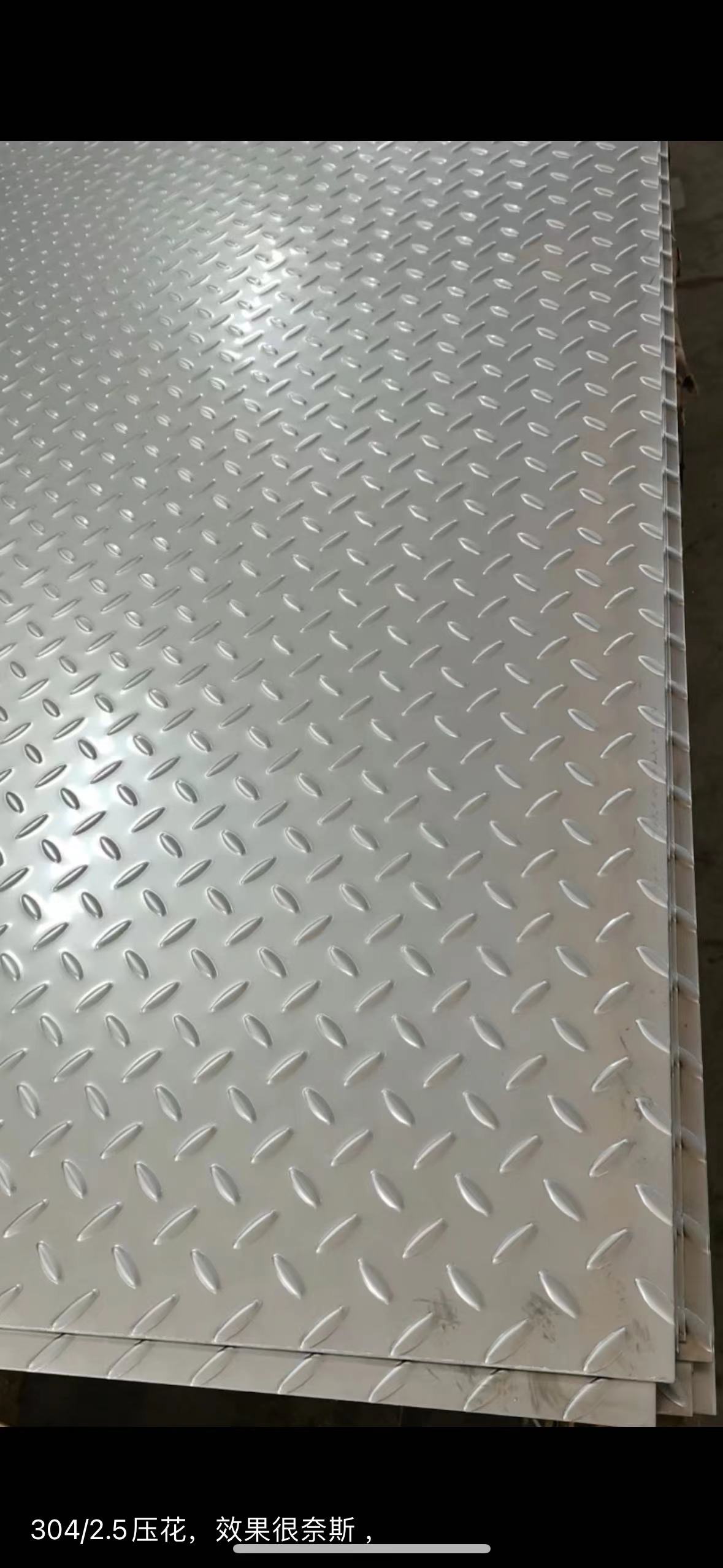 wall_pic1