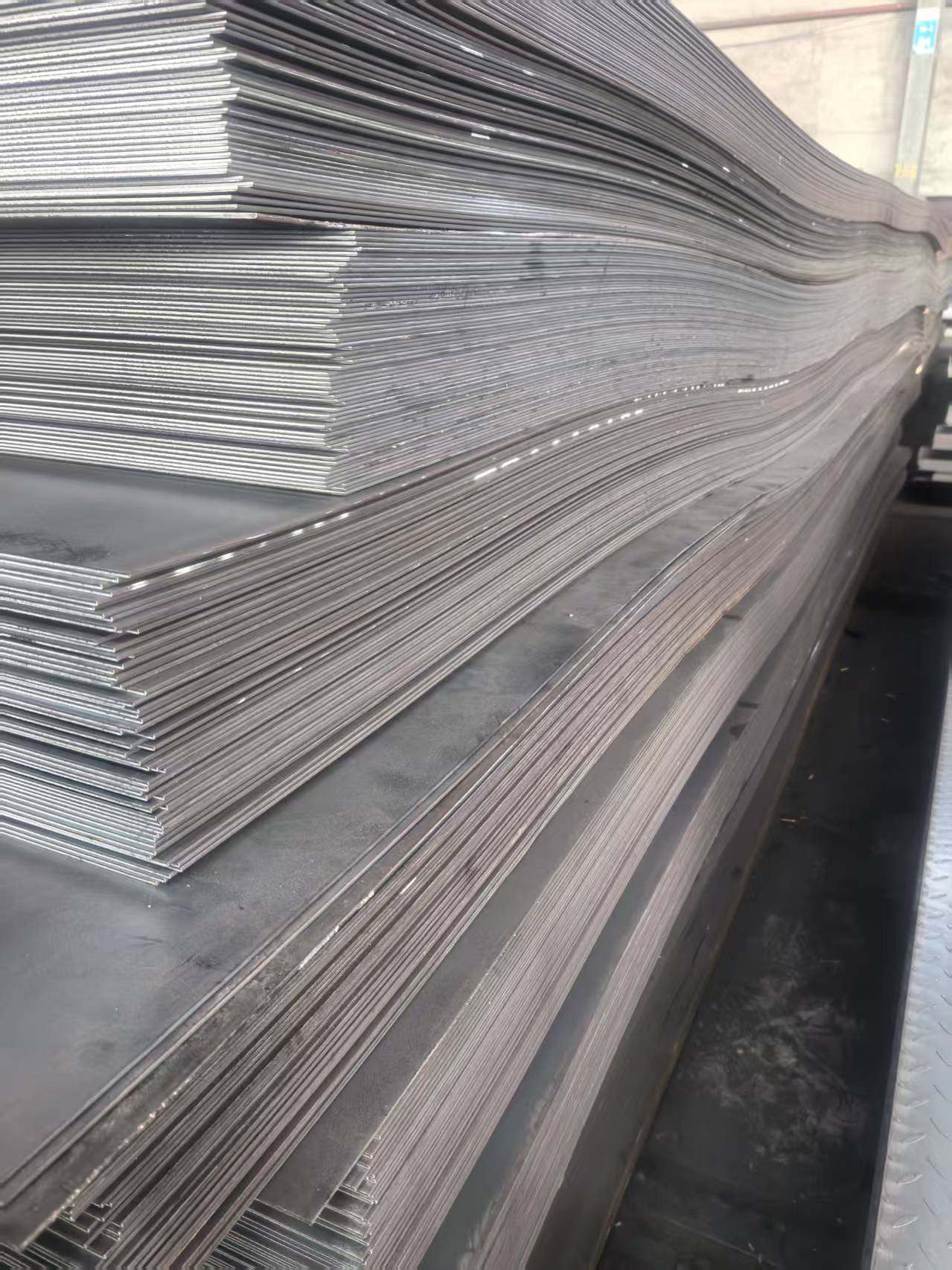 Inventory Management and JIT Delivery: Evaluating Reliability of Global Sheet Steel Suppliers