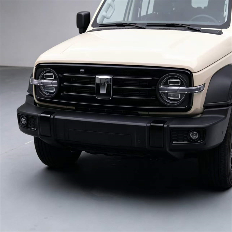 Tank 300 | Stylish & Rugged Off-Roader with Great Looks and Strength