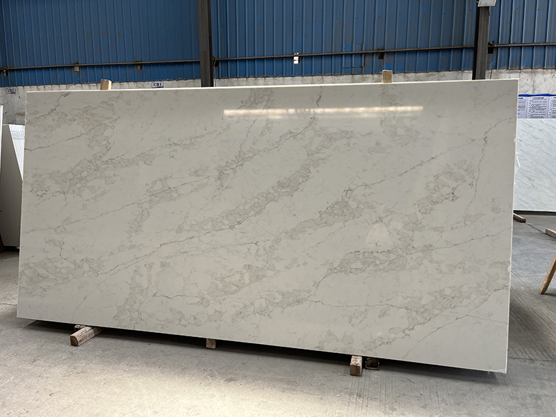 Why Interior Designers Choose Quartz Kitchen Countertops