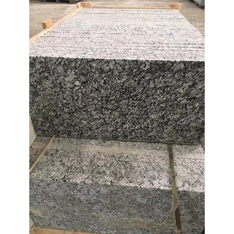 Spray White Chinese Granite Slabs 240up×120up×2cm Polished Floor Tiles Countertop