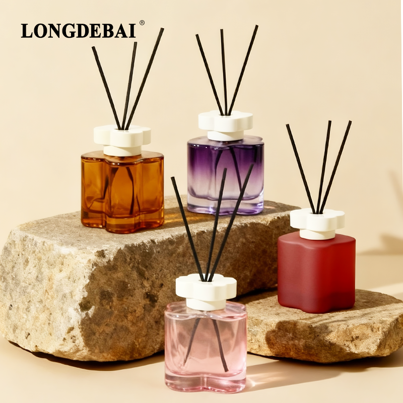 OEM customized na bote ng salamin na reed diffuser na hugis bulaklak