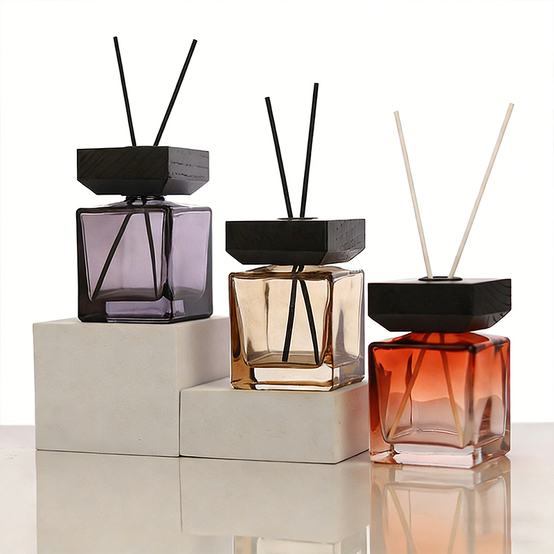 Discover Our Premium Bulk Colored Glass Diffuser Bottles
