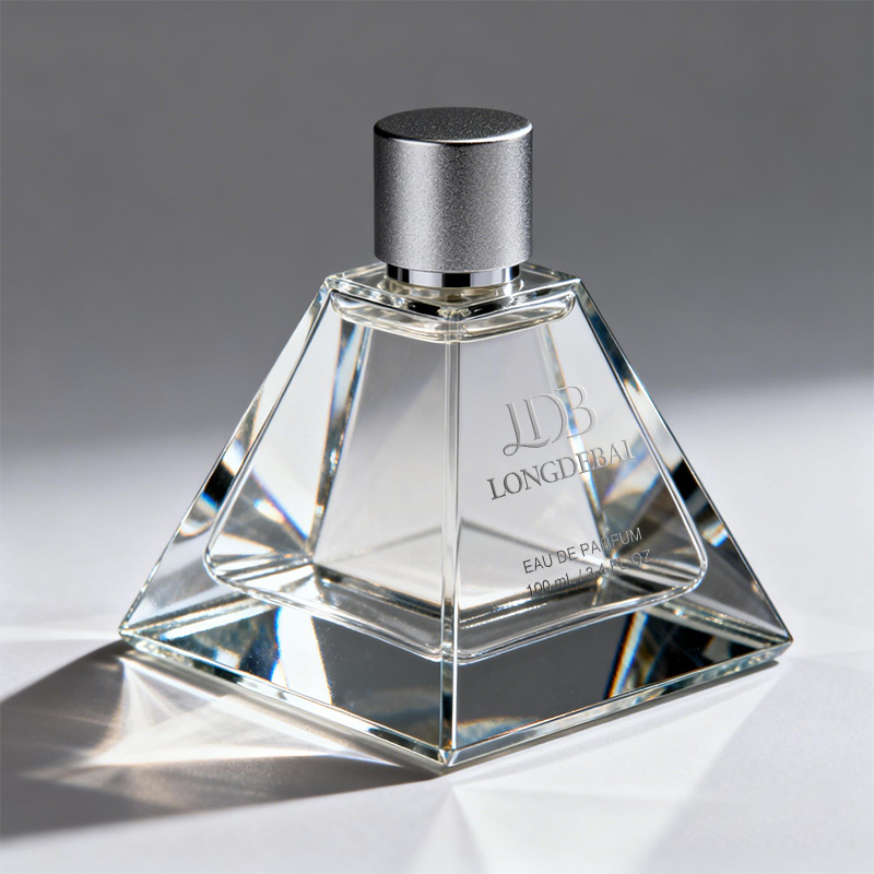 30ml 50ml 100ml pyramid shaped high permeability glass perfume bottle with metal cap