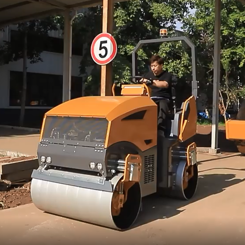 rullatrice stradale bidrumma da 3 ton