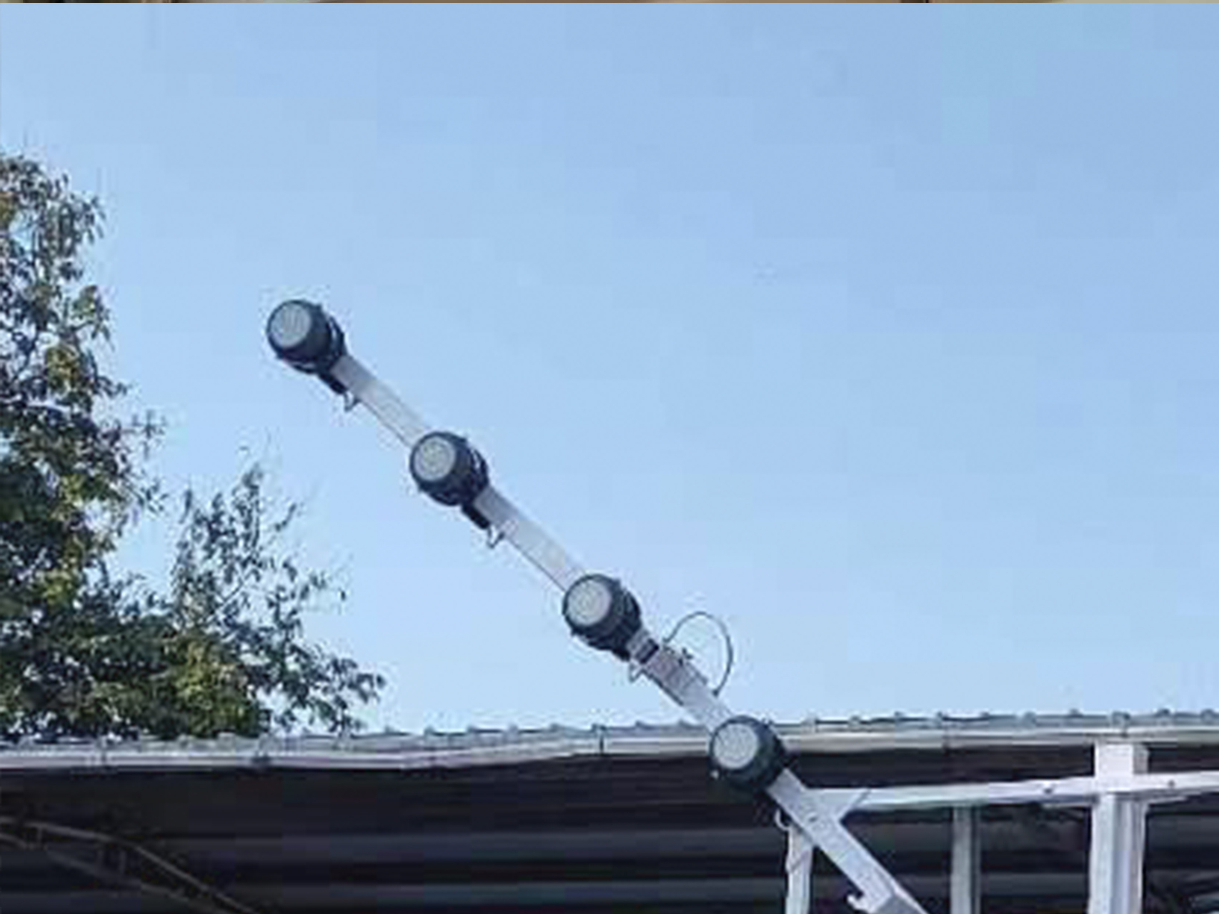 LED(e318c37e14).jpg