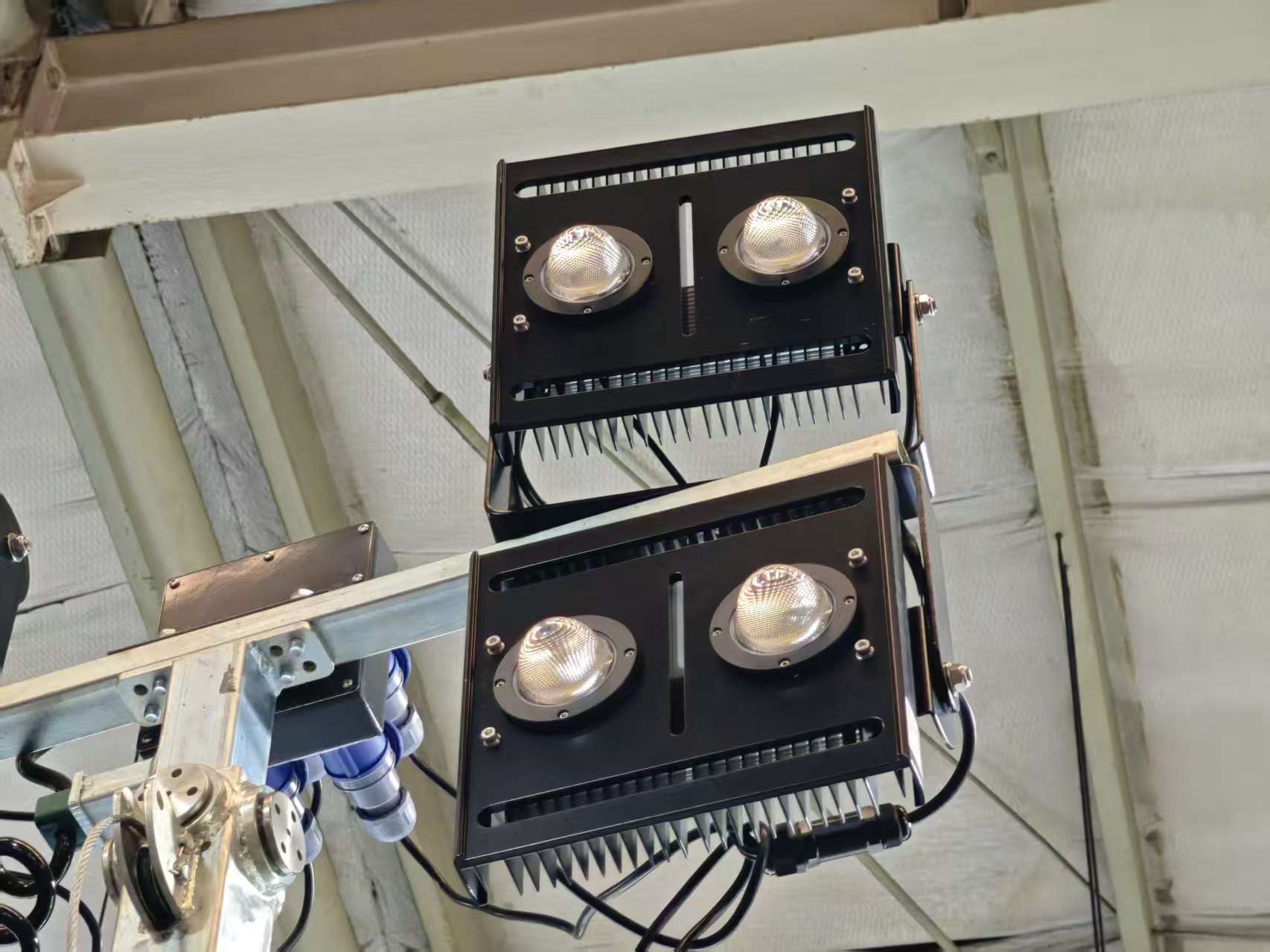 LED(837d29752d).jpg