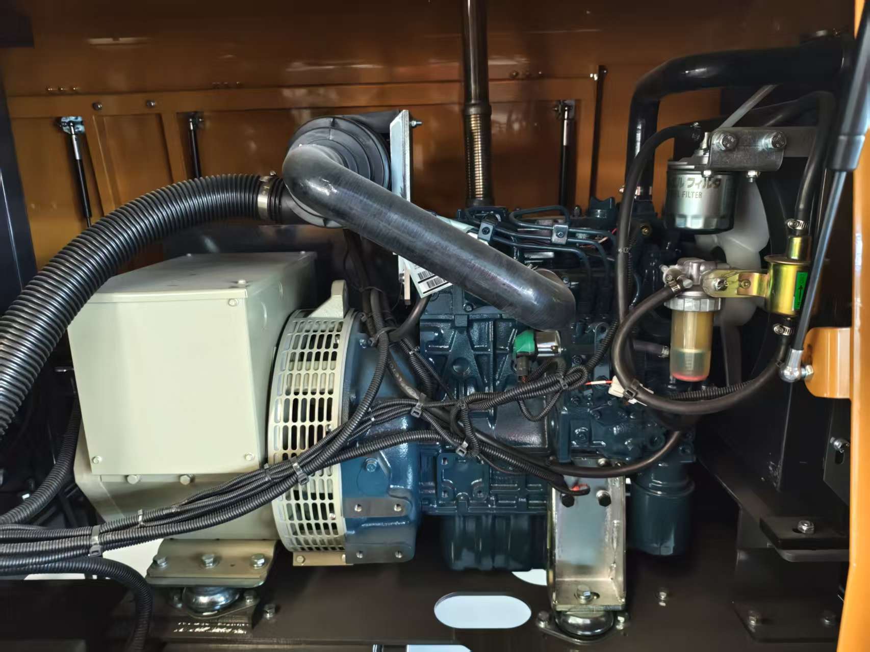 发电机组(051cca8ba4).jpg