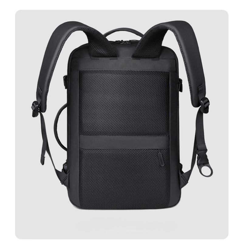 How Laptop Bags Protect Devices During Transit