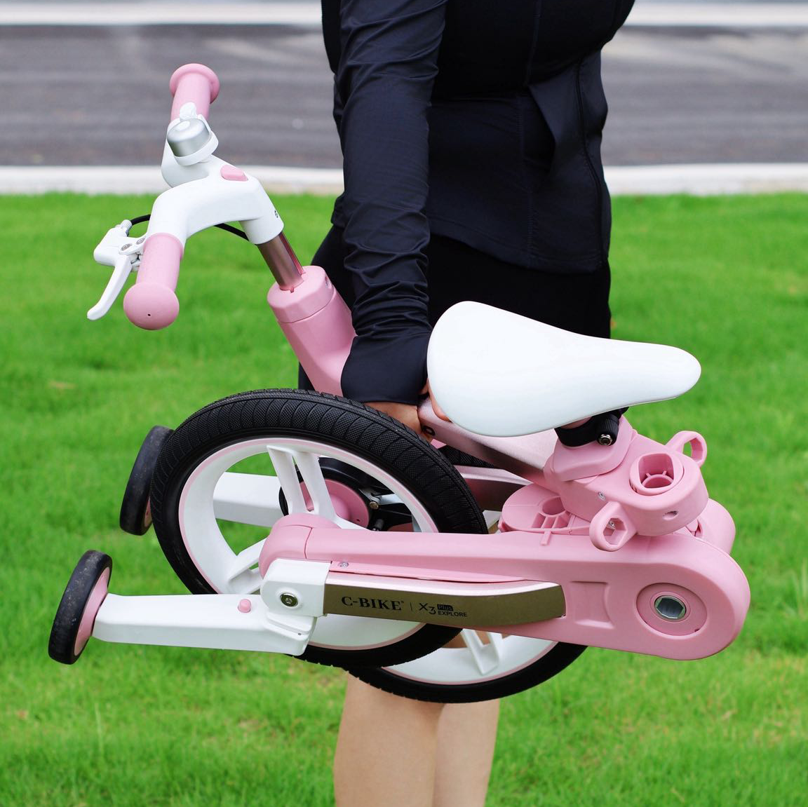 How Compact-Fold Stroller Designs Drive Higher Profit Margins for Cross-Border E-Commerce Retailers?