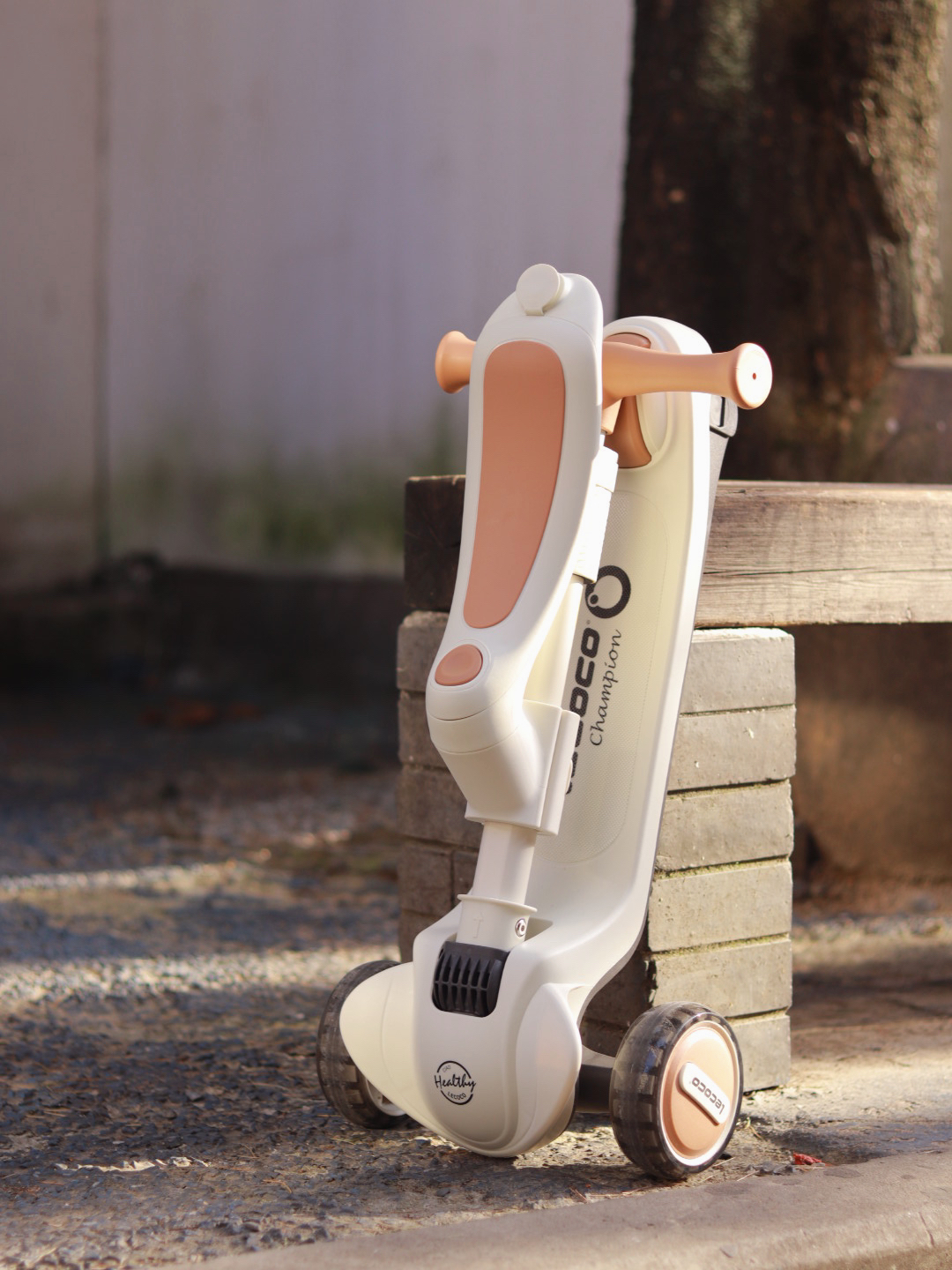 How Can a Scooter Adapt to Different Skill Levels as Kids Grow?