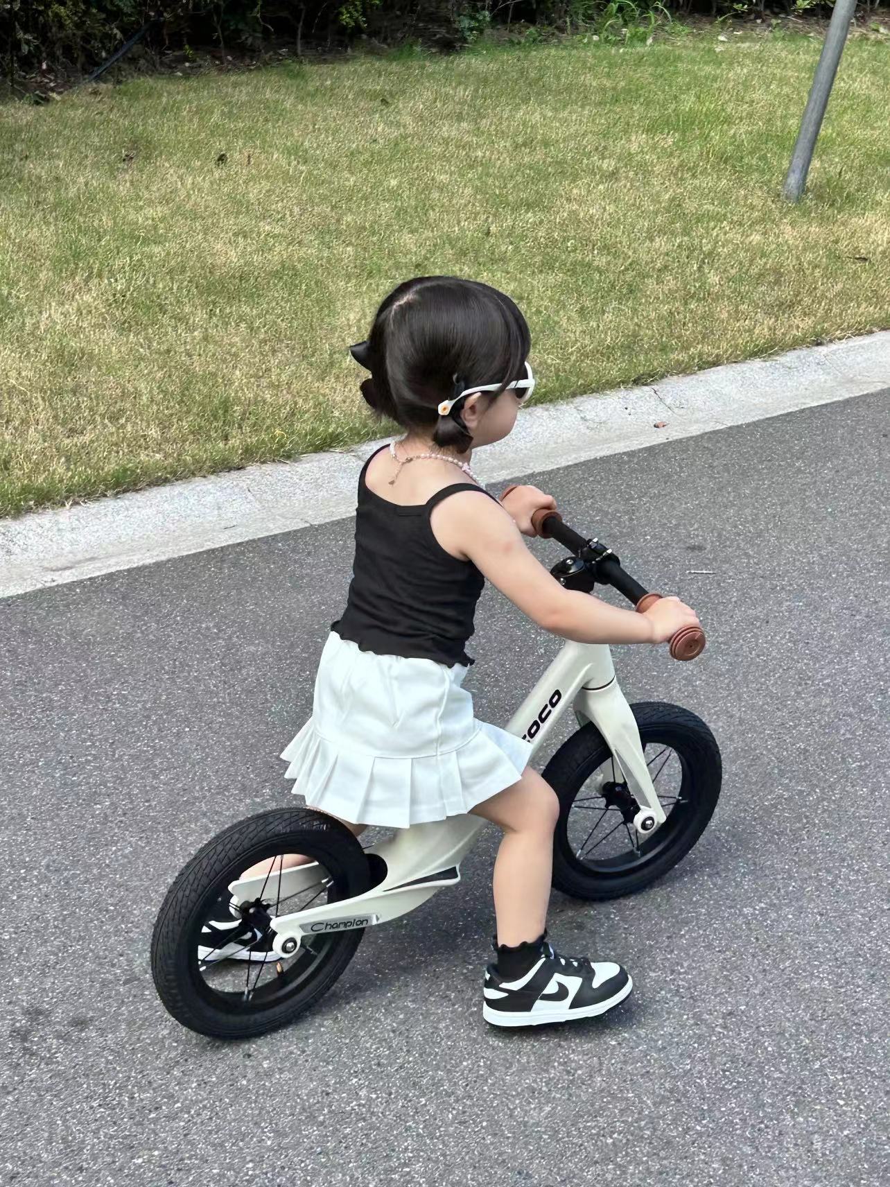 Why Do Child Development Experts Recommend a Toddler Bike for Motor Skills?