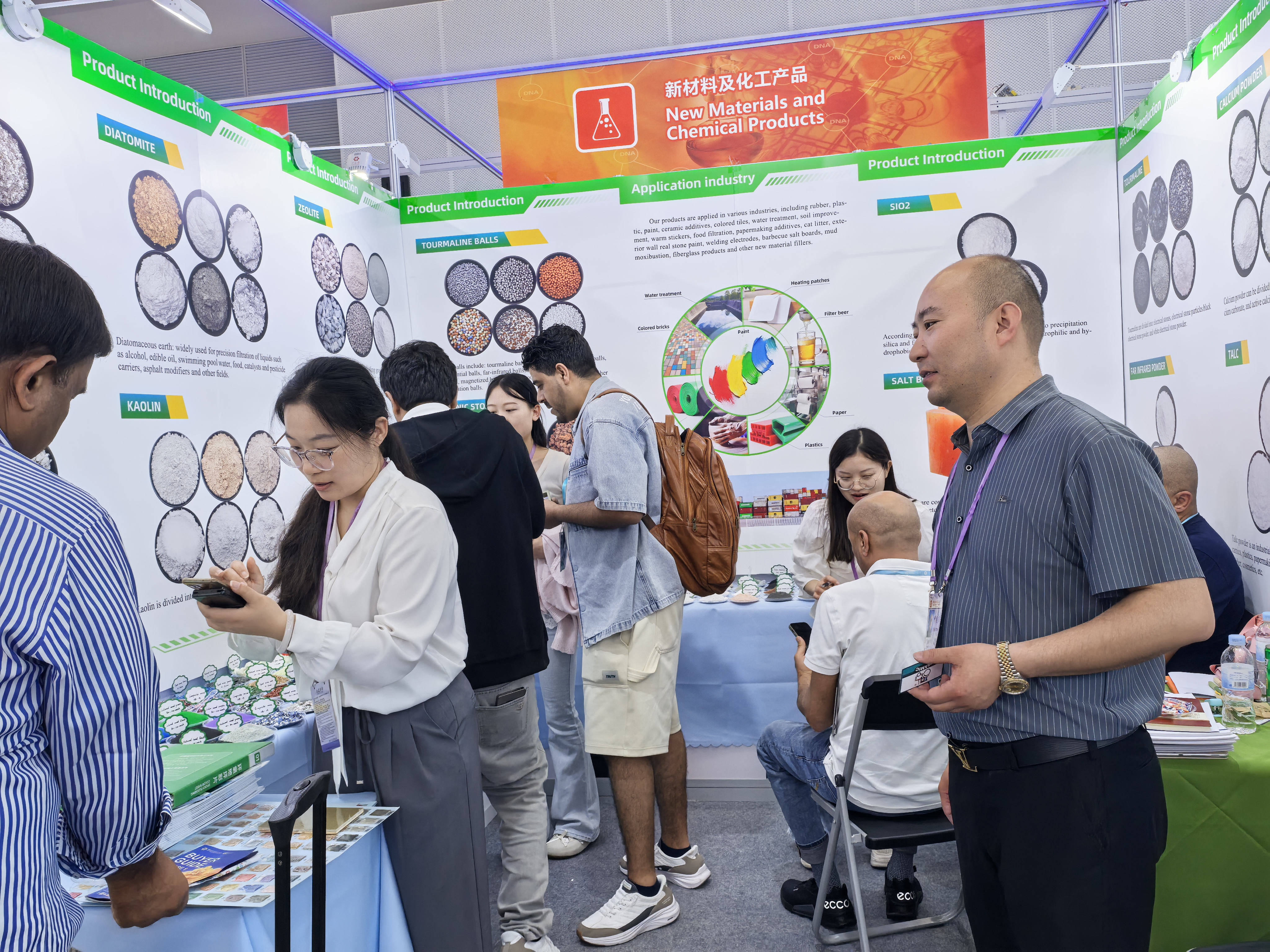 We are exhibiting at the Canton Fair now!