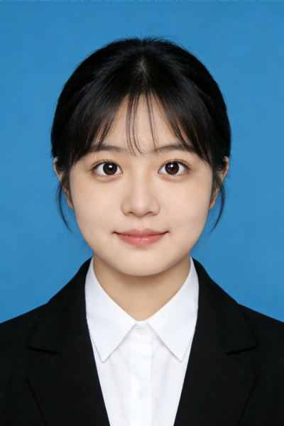 Alina Zhou