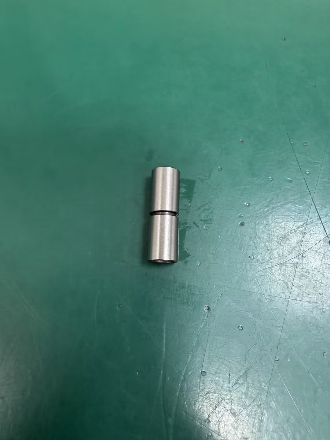 Finished 20CrMo automotive engine locking pin with precision-ground bore