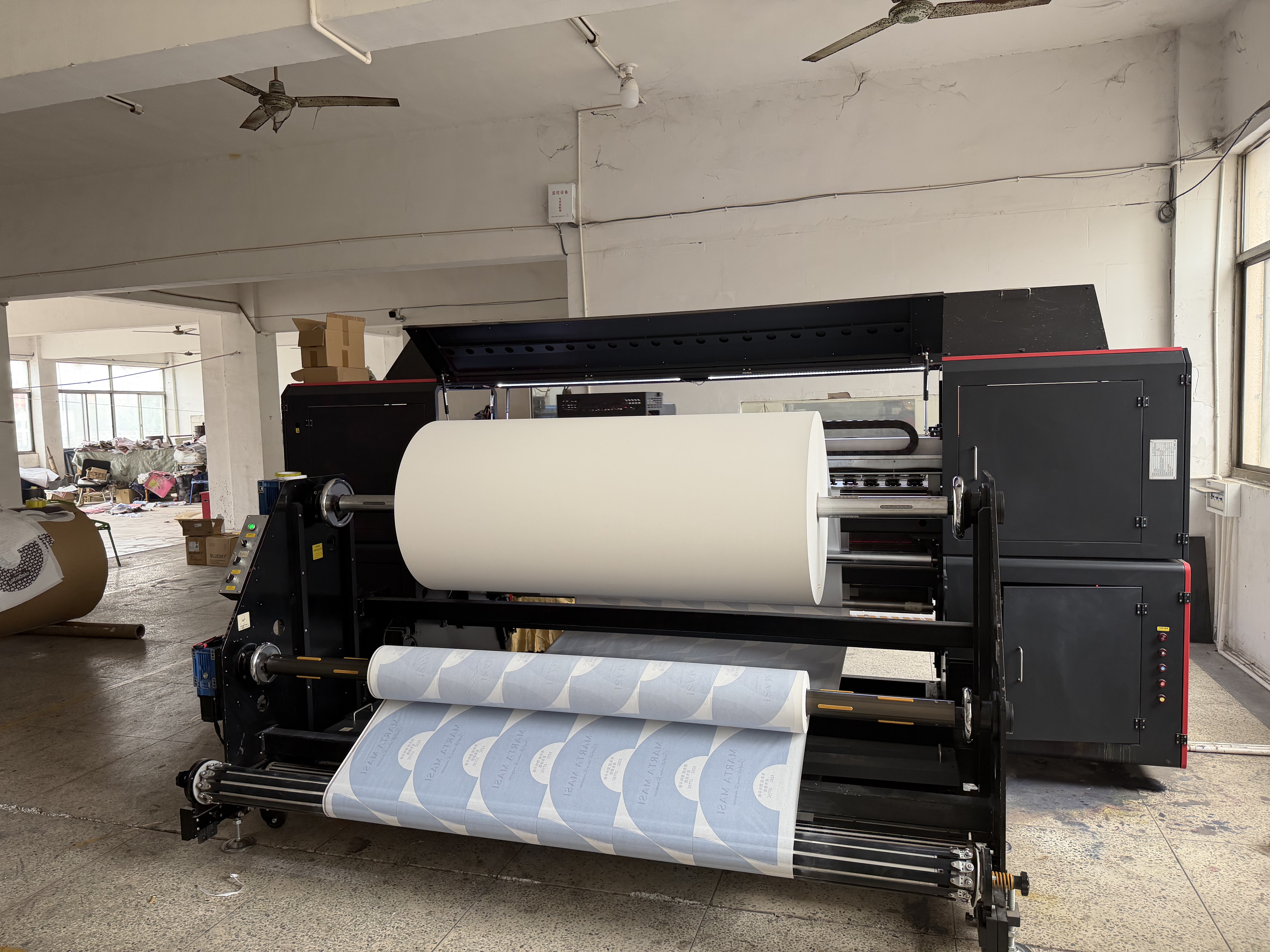 How Hifu International Built a Long-Term Craft Hand Fans Supply Partnership with a Leading European Importer
