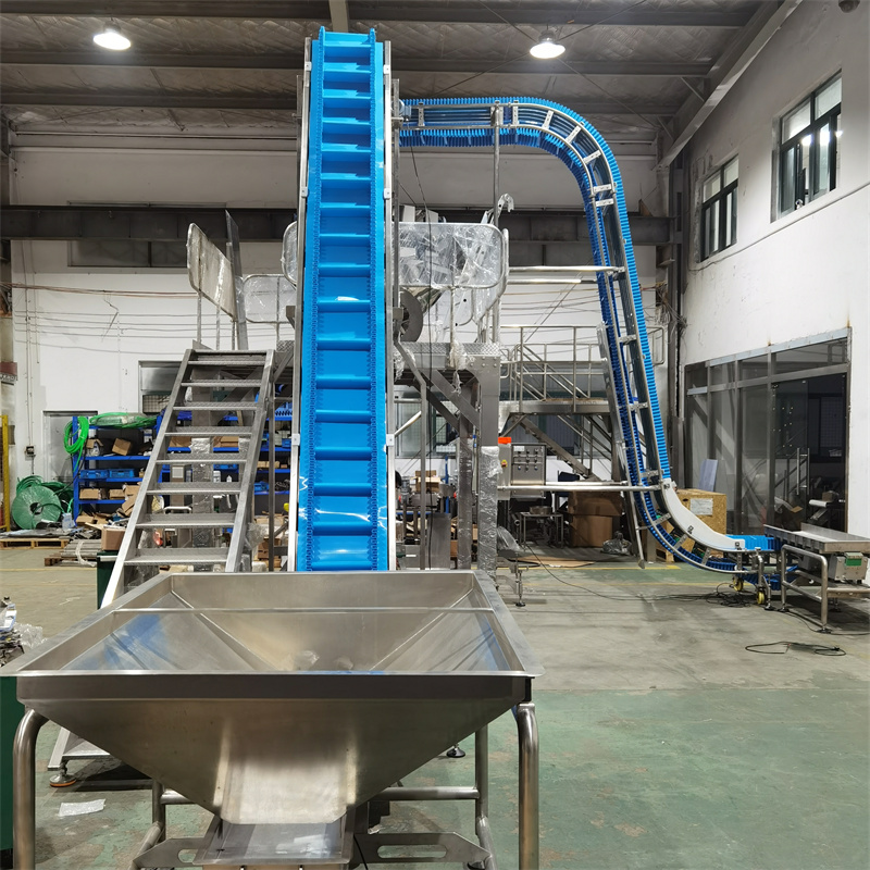 Inclined Conveyor-Puffed Food Packaging Line
