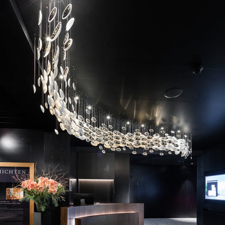 Customized Luxury Glass Chandelier for Hotel Lobby Spiral Staircase Lamp Creative Lighting for Living Room Restaurant Ceiling