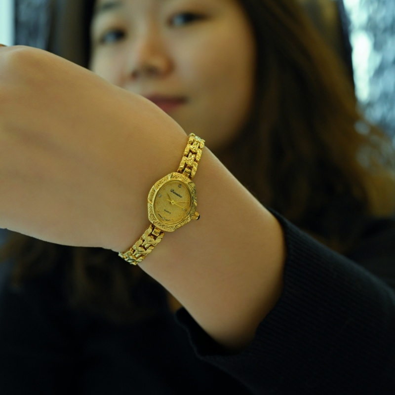 Elevate Your Style with Classic Roman Numeral Watches in Bulk