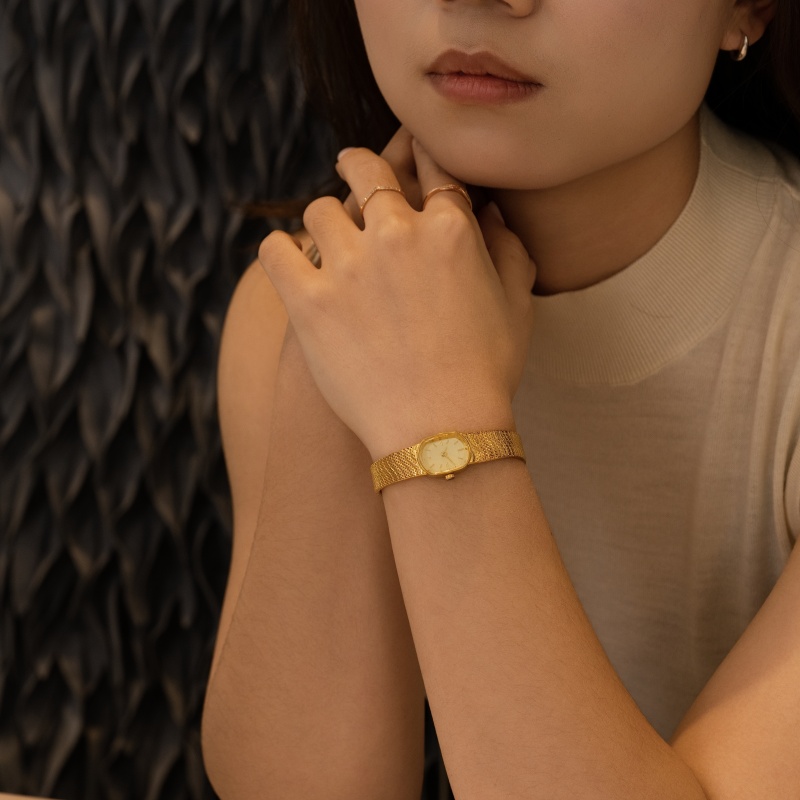 أناقة ودقة لا مثيل لهما في ساعات الموضة