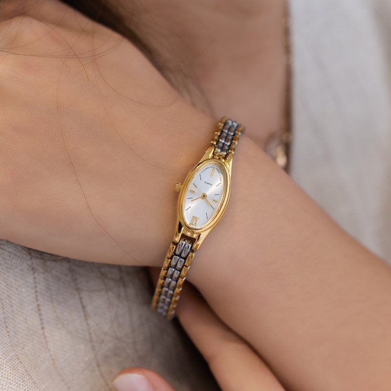 Unmatched Quality and Elegance in Vintage Fashion Jewelry