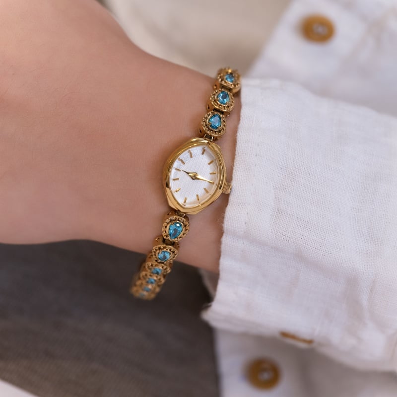 High-End Women's Watch, Gem Inlaid, Retro Gold-Plated, Custom Design & Manufacturing, OEM/ODM Service, One-Piece Drop Shipping