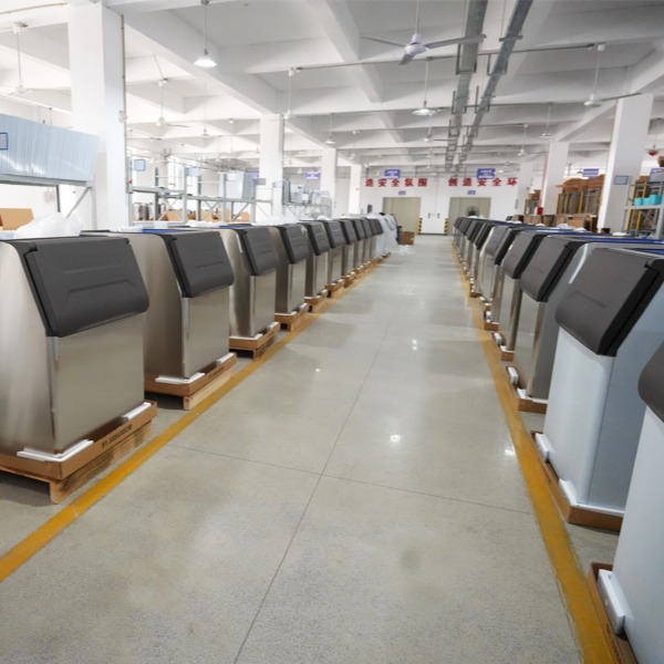counter ice maker export 11.jpg