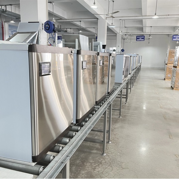 Macchina per la produzione di ghiaccio con raffreddamento ad aria premium per uso commerciale