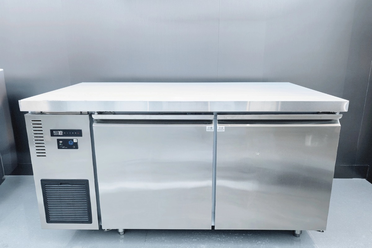 A Guide to Purchasing Commercial Refrigerators for Southeast Asia