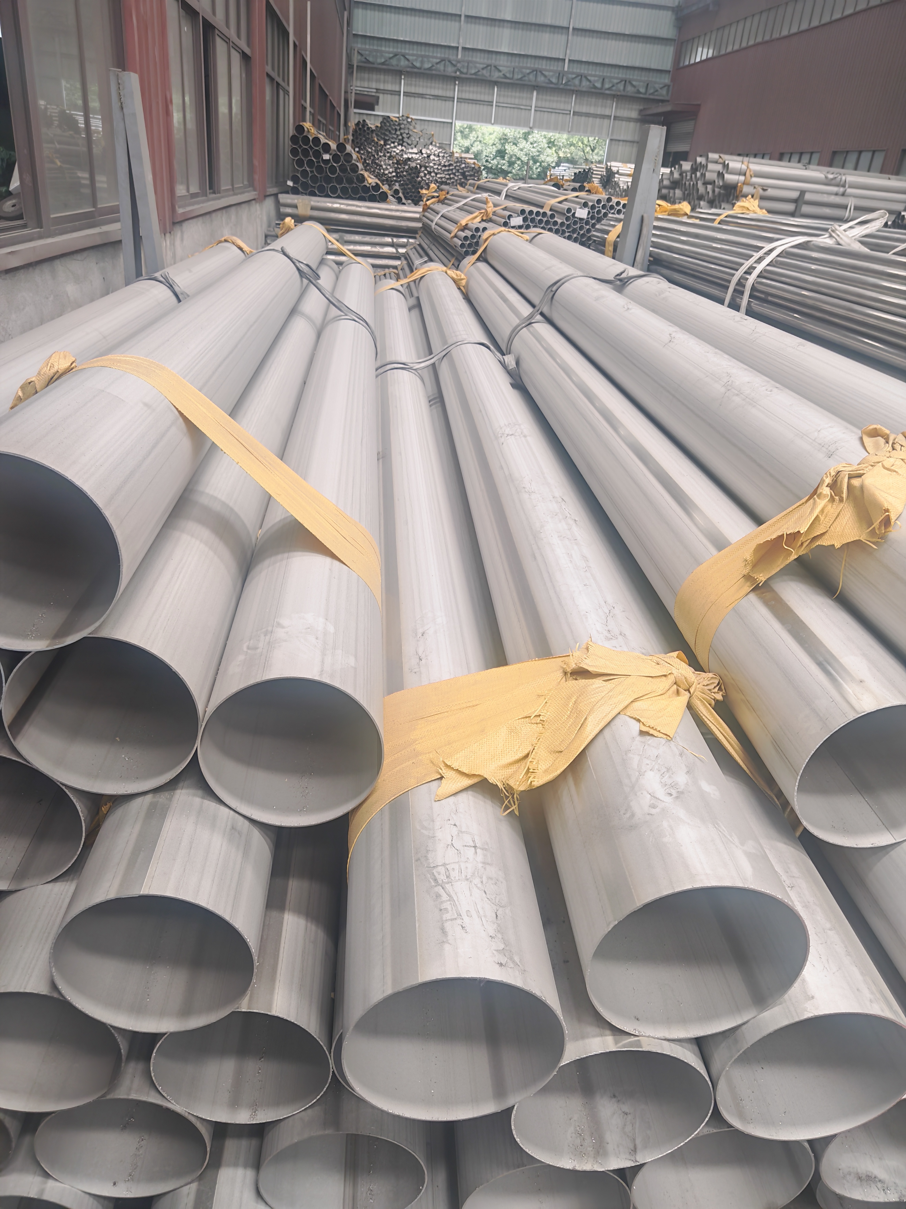 Superior Processing Flexibility and Manufacturing Compatibility