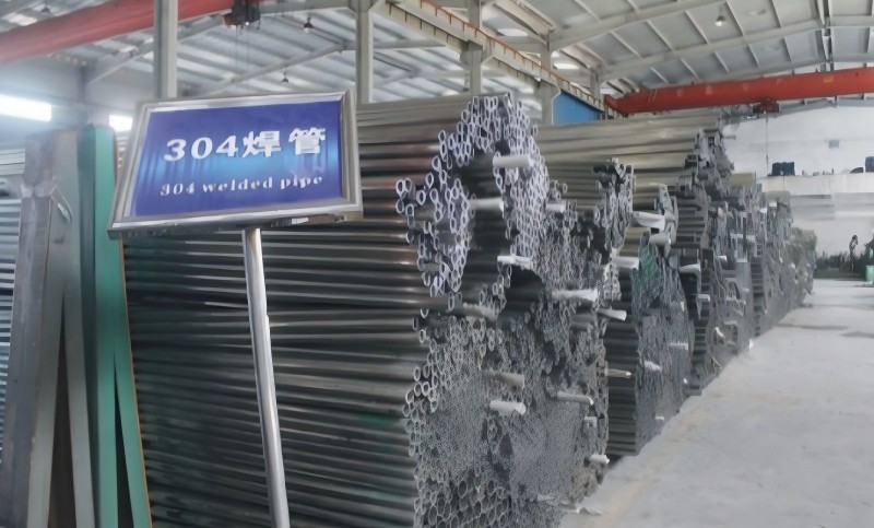 Wenqiang laboratory weighing and measuring pipe to verify actual versus theoretical weight