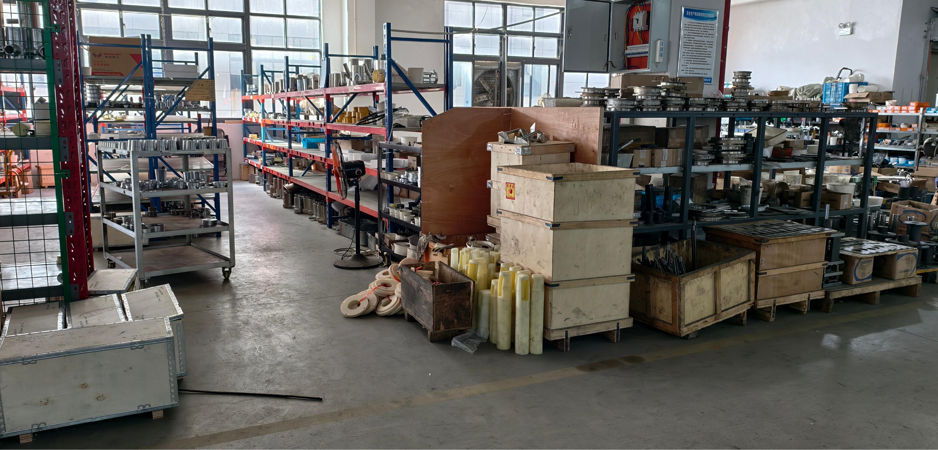What production speed can be achieved with a modern paper cup machine setup?
