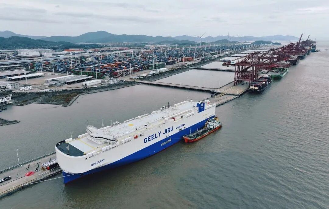 Chinese passenger vehicles being loaded into shipping containers for export to North Africa dealers