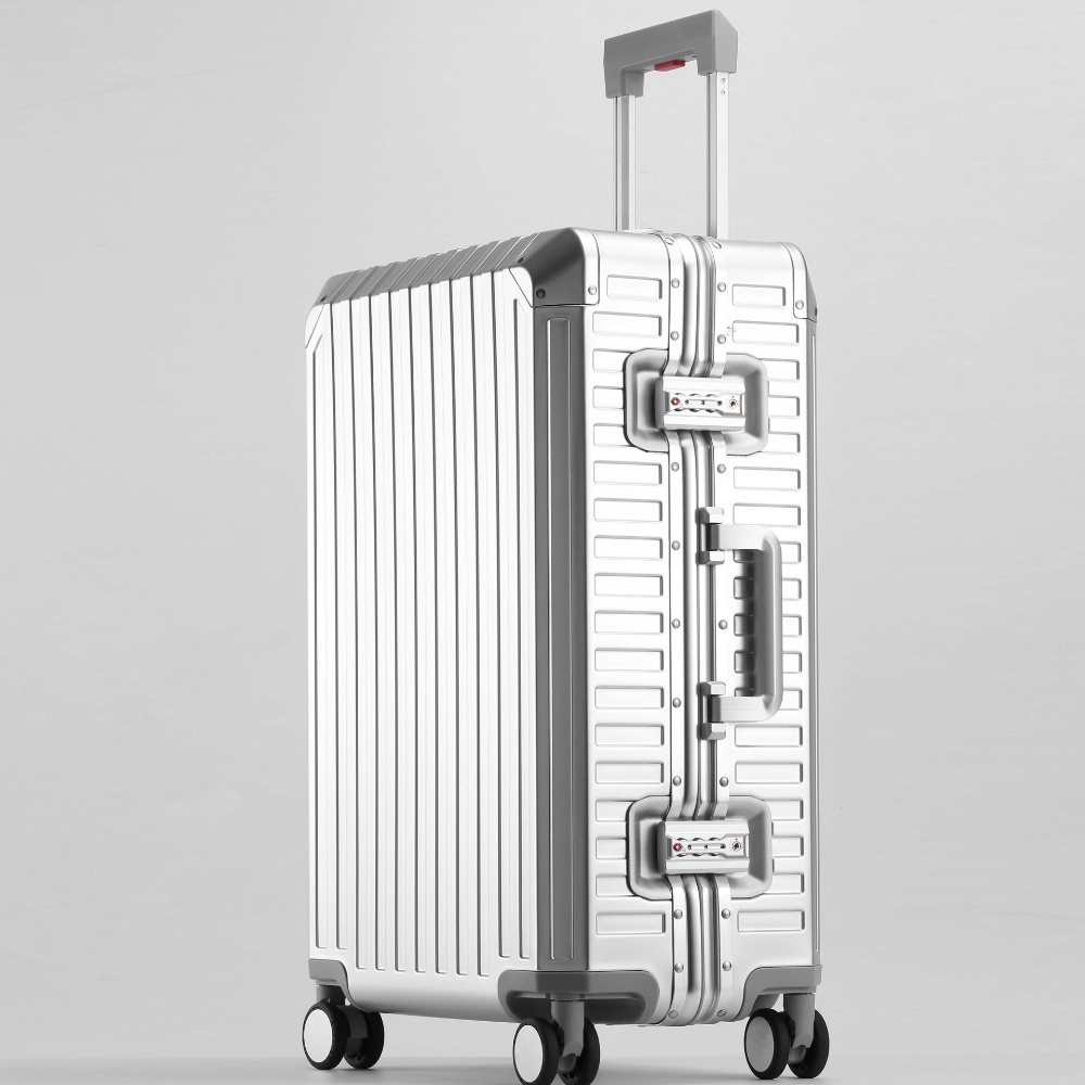 Klasikong Lahat na Aluminum na 20 Pulgadang Set ng Luggage para sa Negosyo na may TSA Lock, 360° na Spinner na Gulong, at Matigas na Aluminum na Kaban para sa Carry-on