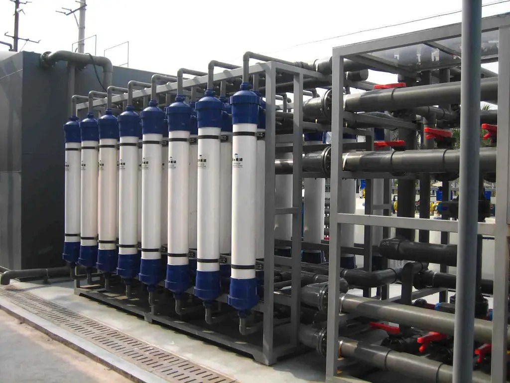 Drift av ultrafiltrationsmembransystem: Hur man kontrollerar förorening och tryckökning