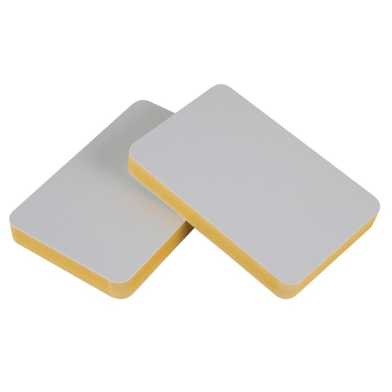 Pannello a sandwich in PVC ecologico con anima giallo scuro per interni