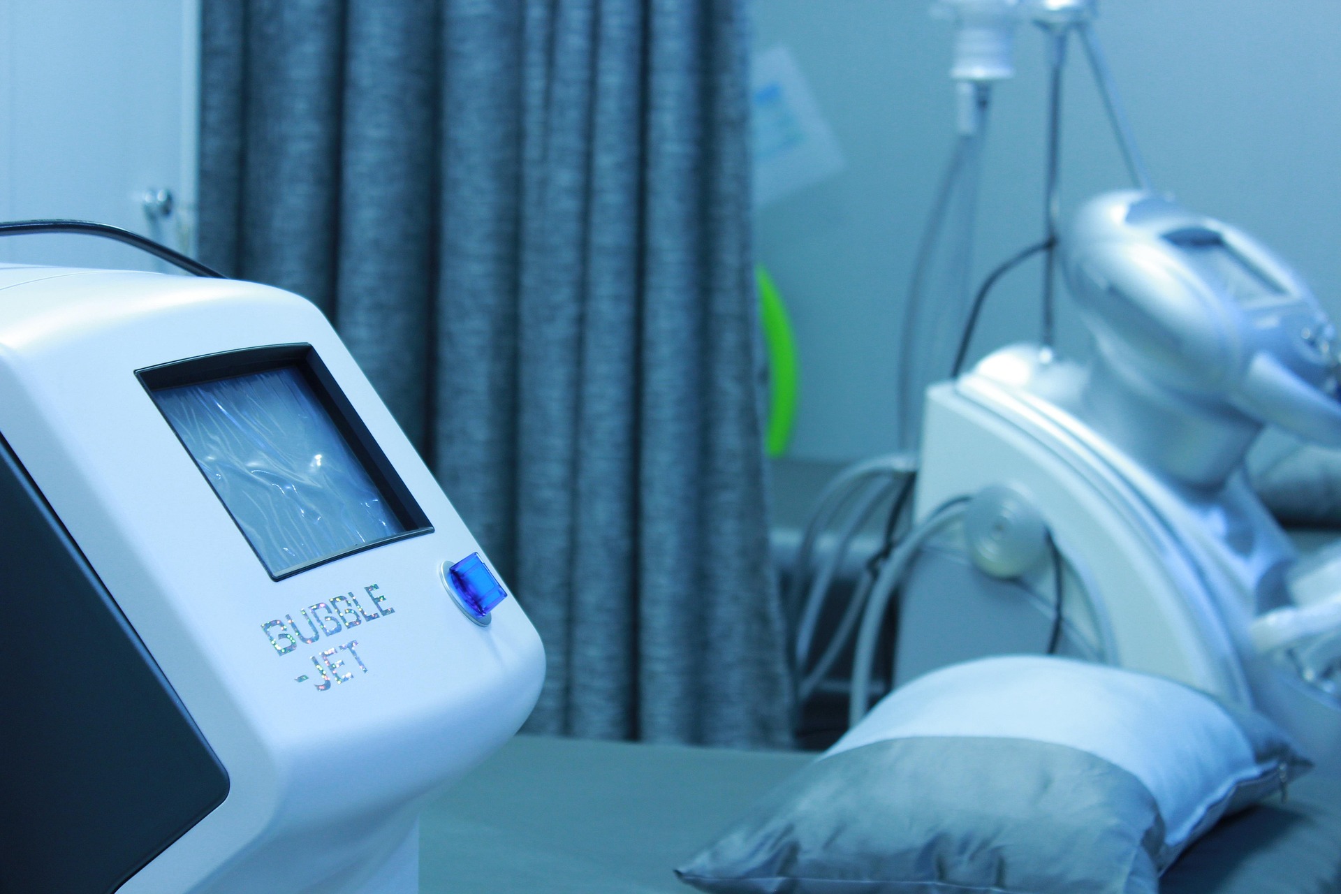 Hospitals & Care Facilities